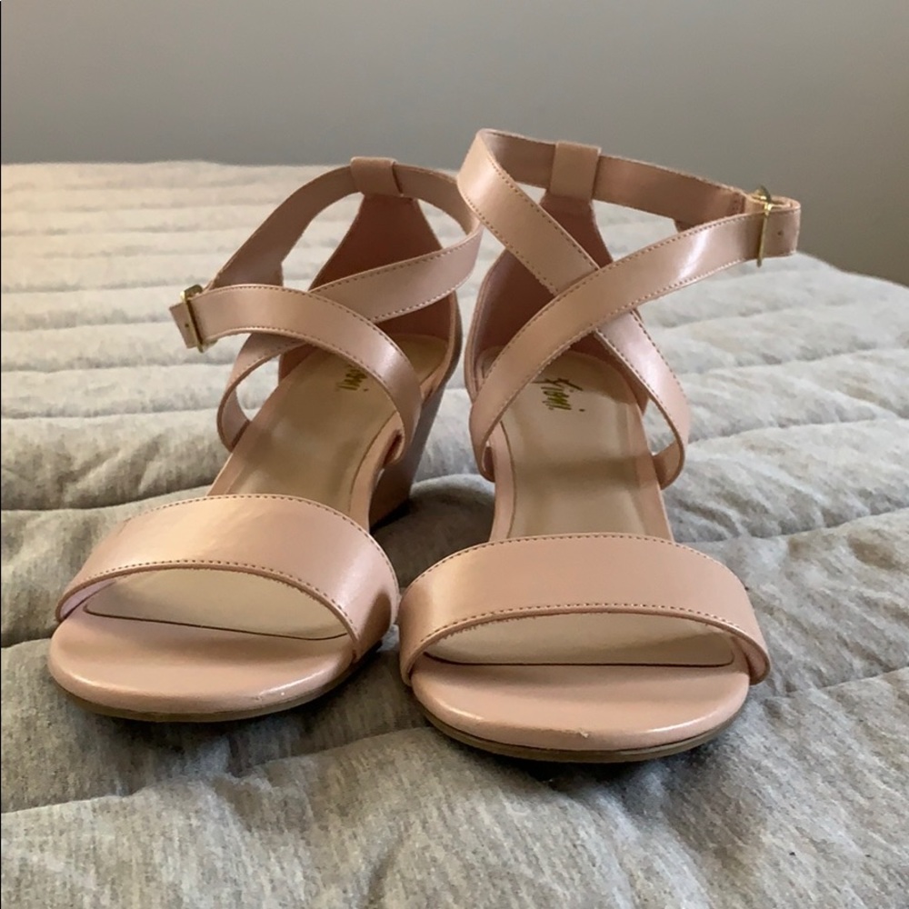 Strappy Dress Shoes with heel